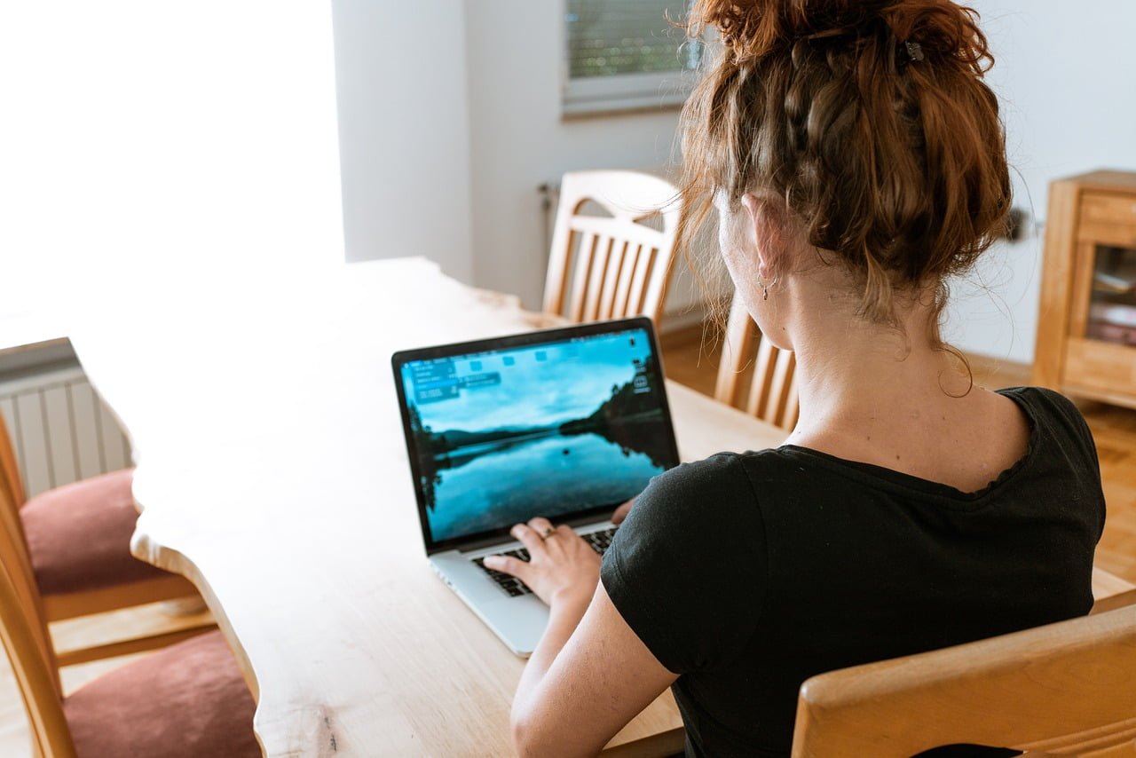 Die Vorteile der Remote-Arbeit: Effizienz, Flexibilität und Produktivität